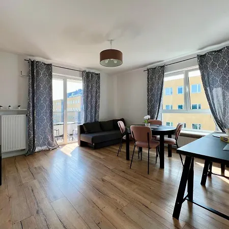 Apartment K22 Large Family Komputerowa *